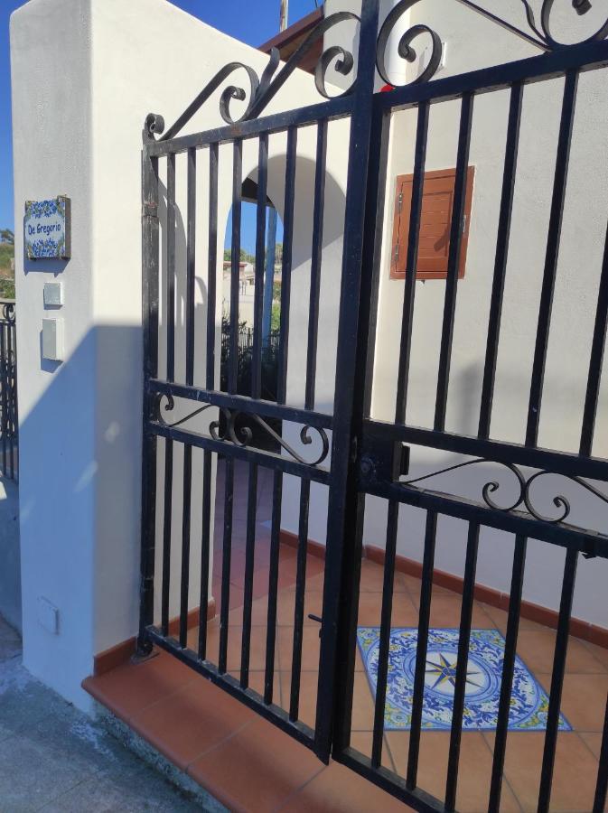 ליפארי Holiday Home Mennulita מראה חיצוני תמונה